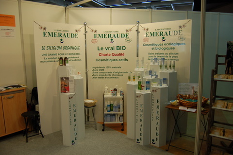 Exemple de stand (laboratoire Emeraude) pour un salon